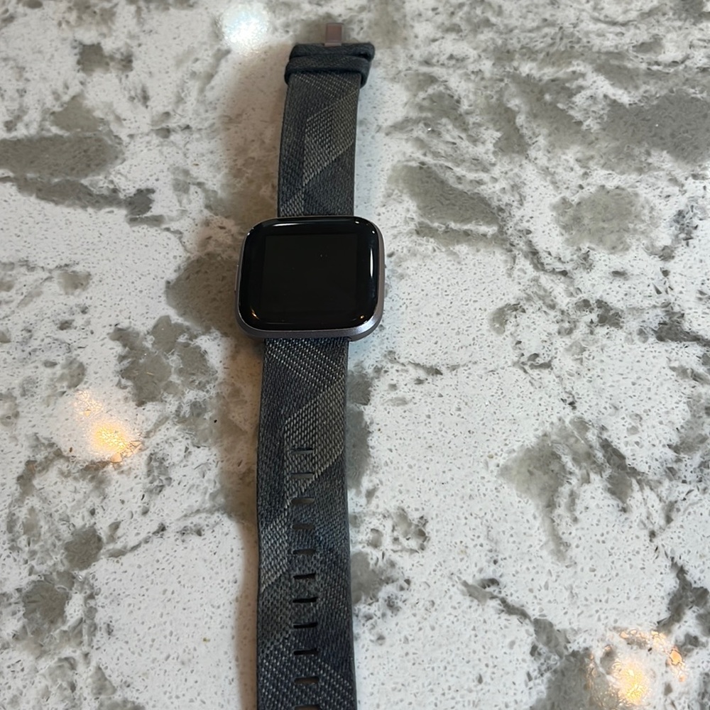 Fitbit Versa 2